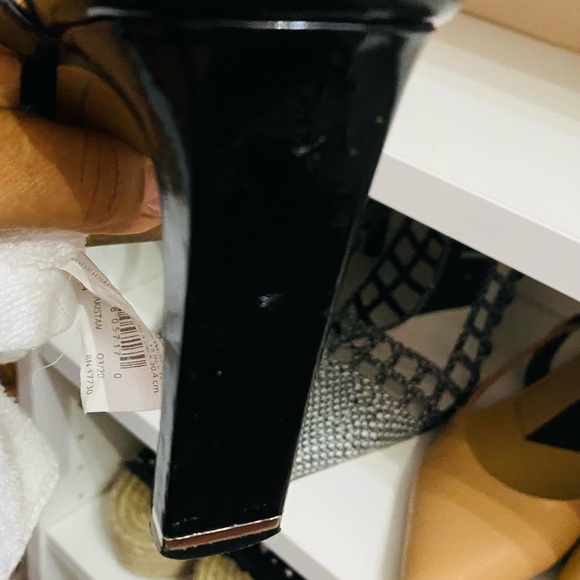 Shoes - Picture 3 of 3